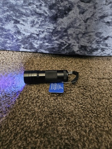 Black light torch ultra - light,